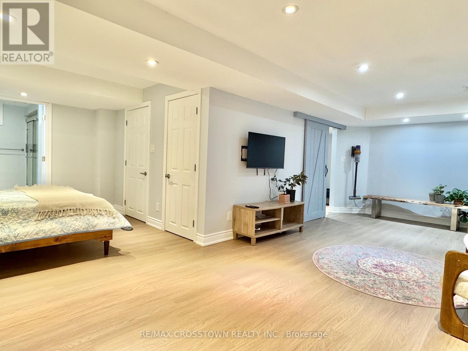 New flooring - 1 Black Ash Trail, Barrie, ON - Indoor Photo Showing Bedroom