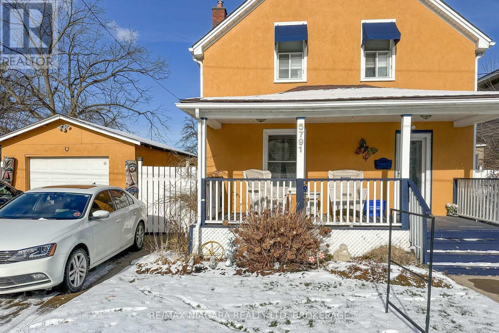 5791 Emery Street, Niagara Falls (Hospital), ON - Outdoor