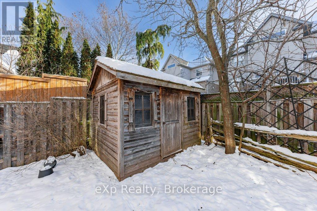 53 Truesdale Crescent, Guelph (Kortright West), ON - Outdoor