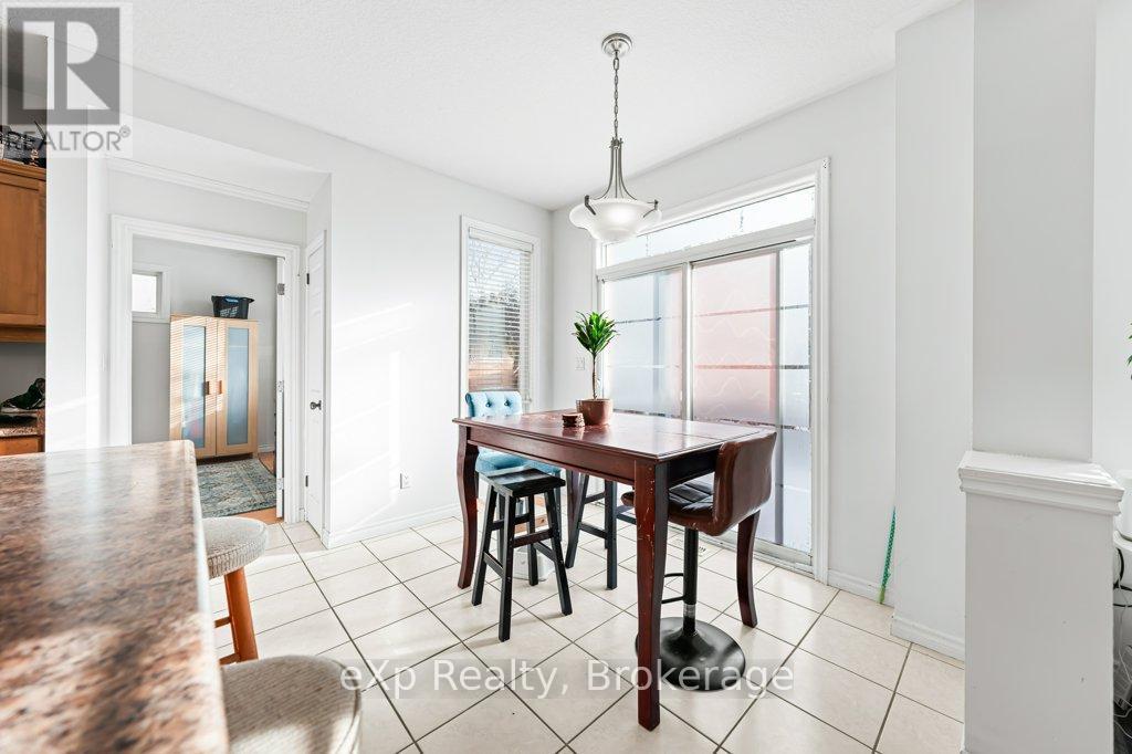 53 Truesdale Crescent, Guelph (Kortright West), ON - Indoor Photo Showing Dining Room