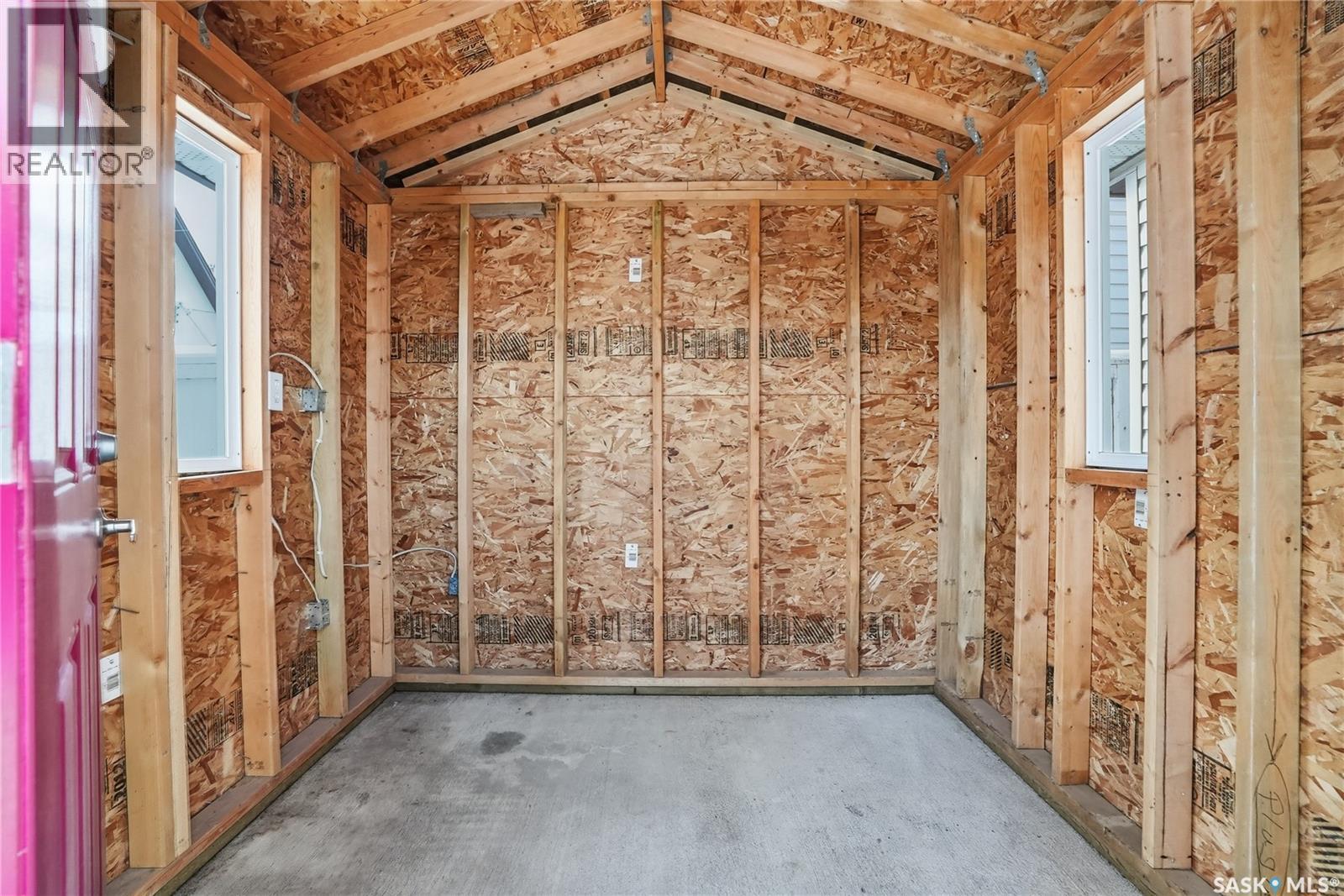 421 9Th Street, Saskatoon, SK - Outdoor