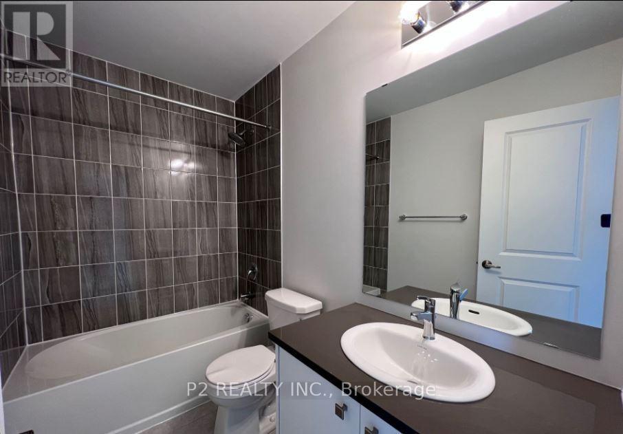 45 Red Maple Lane, Barrie, ON - Indoor Photo Showing Bathroom