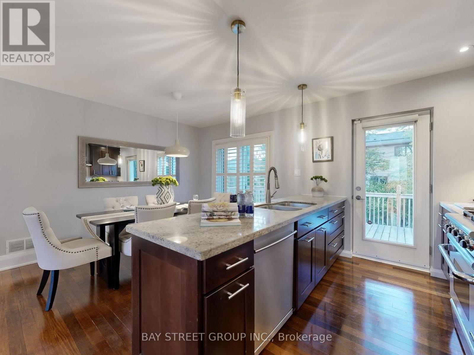 8 Overton Crescent, Toronto, ON - Indoor Photo Showing Other Room