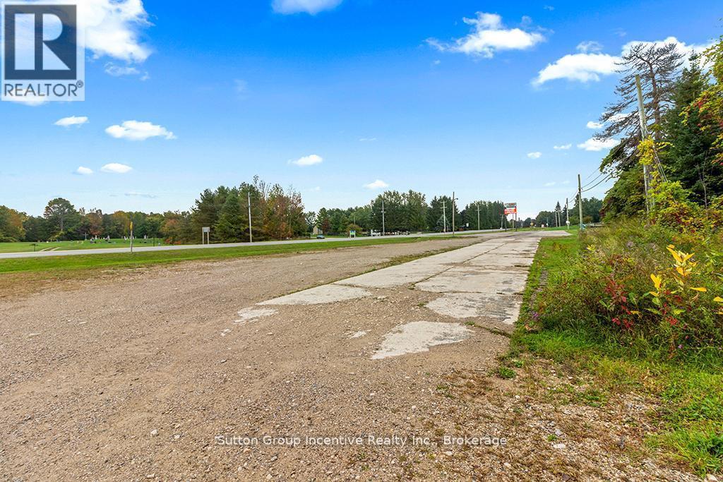 317080 Highway 6 & 10 Highway, Chatsworth, ON