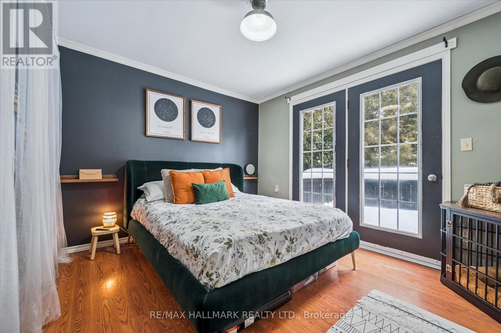 139 Bradley Street, Southgate, ON - Indoor Photo Showing Bedroom