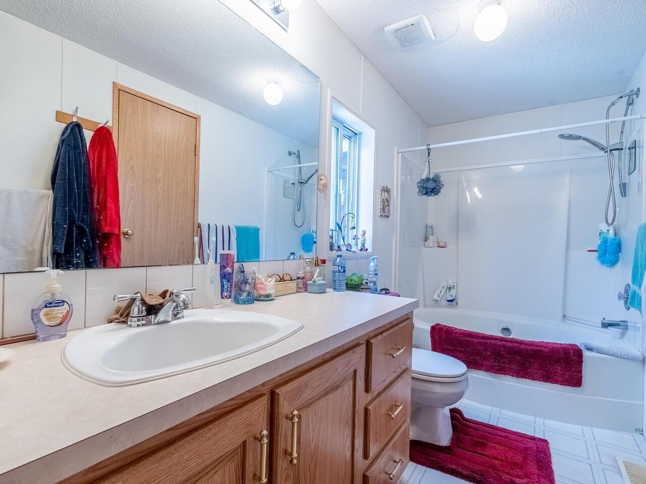 5316 216 Street, Langley, BC - Indoor Photo Showing Bathroom