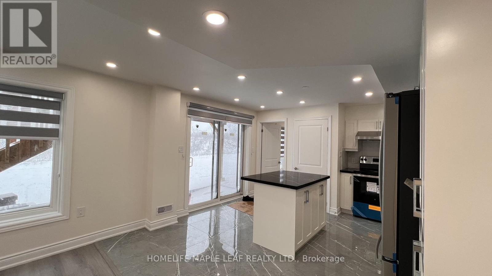 114 Rea Drive, Centre Wellington, ON - Indoor Photo Showing Other Room