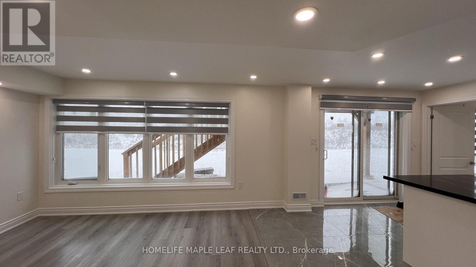 114 Rea Drive, Centre Wellington, ON - Indoor Photo Showing Other Room