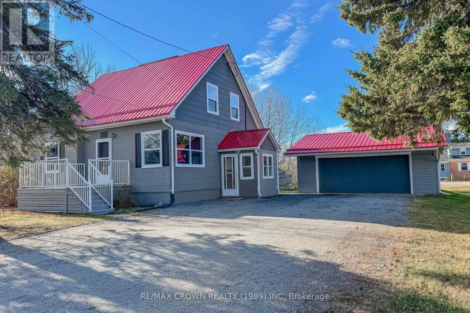 102 First Street, Smooth Rock Falls (Srf), ON - Outdoor