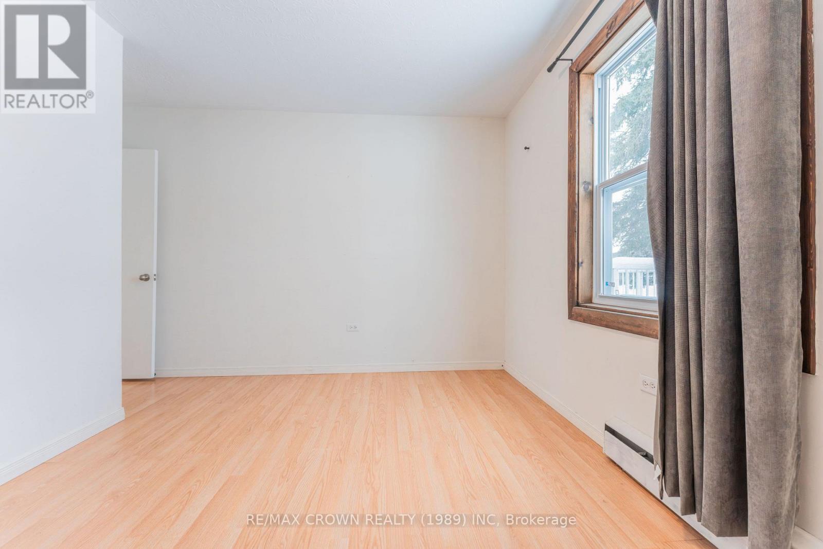 102 First Street, Smooth Rock Falls (Srf), ON - Indoor Photo Showing Other Room