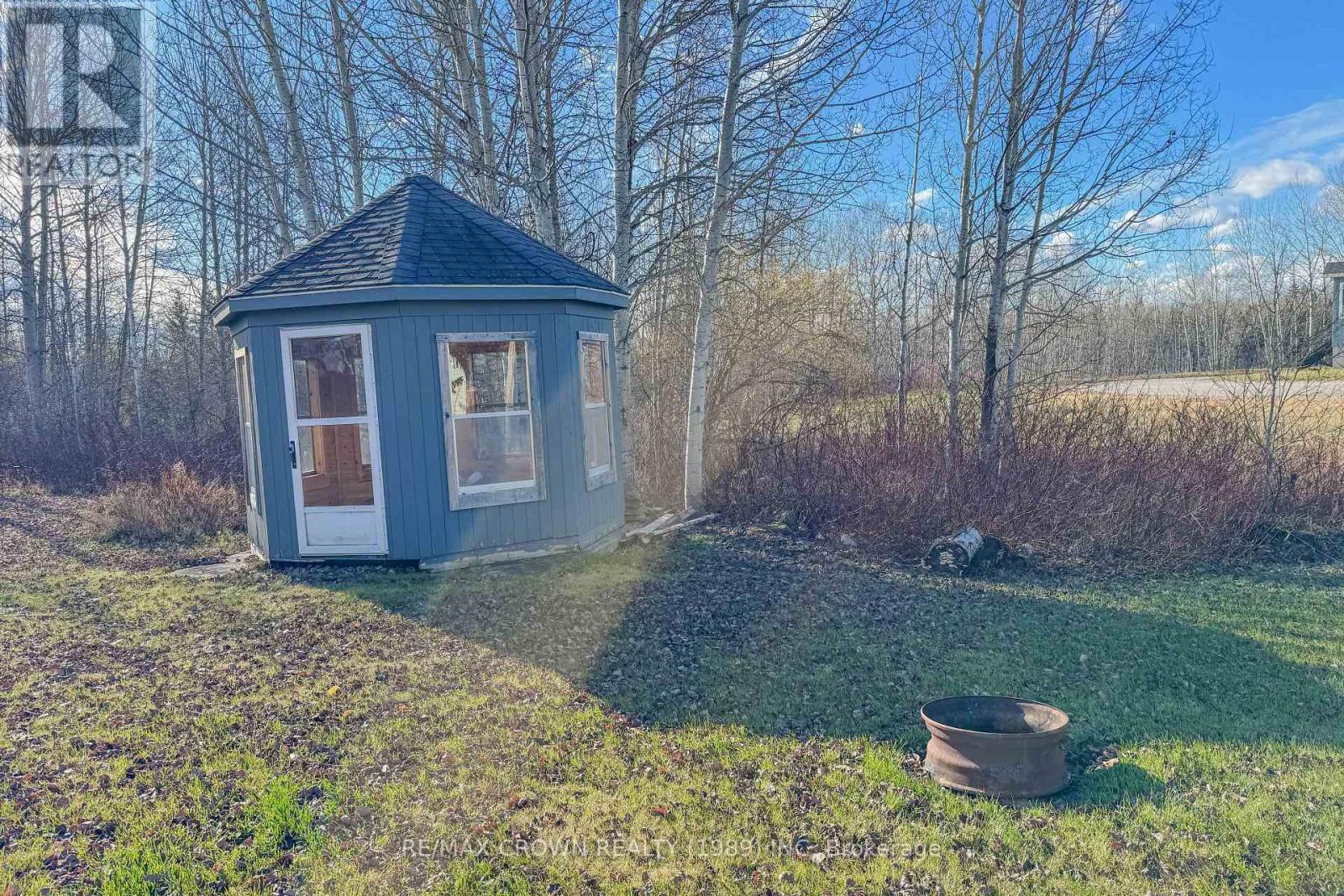 102 First Street, Smooth Rock Falls (Srf), ON - Outdoor