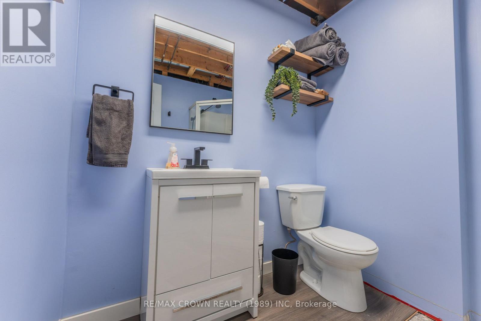 17 Champlain Crescent, Kapuskasing, ON - Indoor Photo Showing Bathroom
