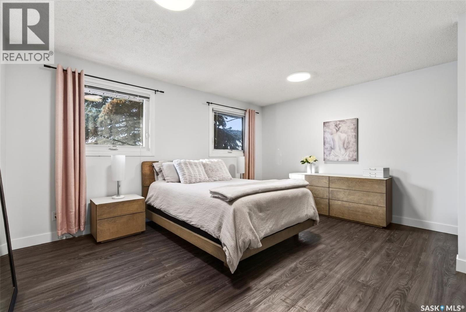 11 Coleman Crescent, Regina, SK - Indoor Photo Showing Bedroom