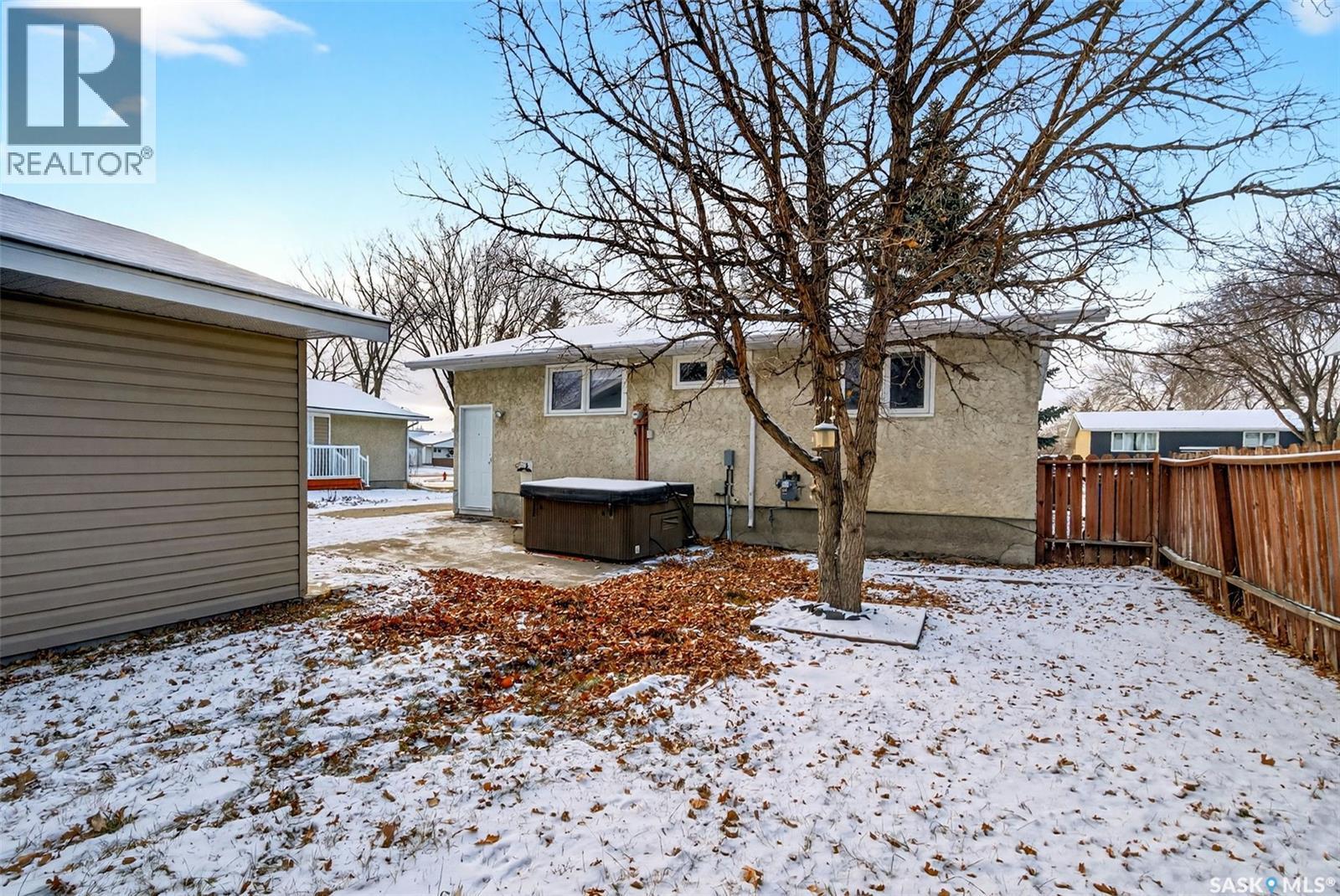 11 Coleman Crescent, Regina, SK - Outdoor