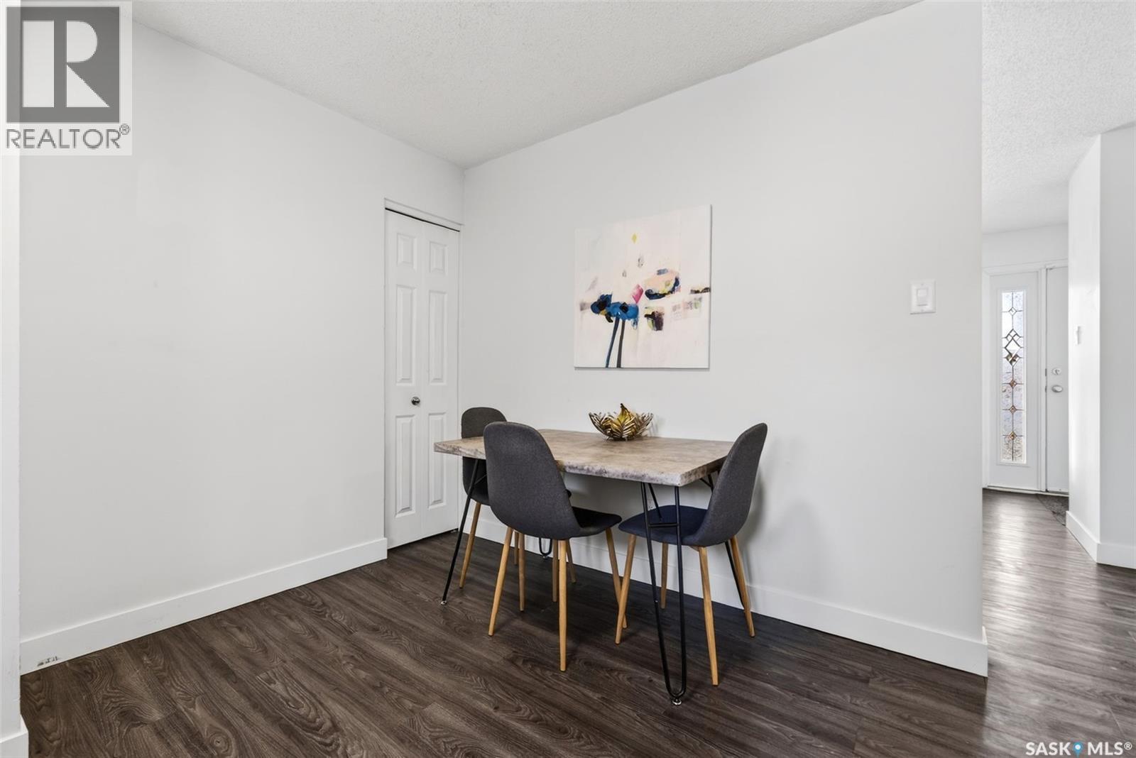 11 Coleman Crescent, Regina, SK - Indoor Photo Showing Dining Room