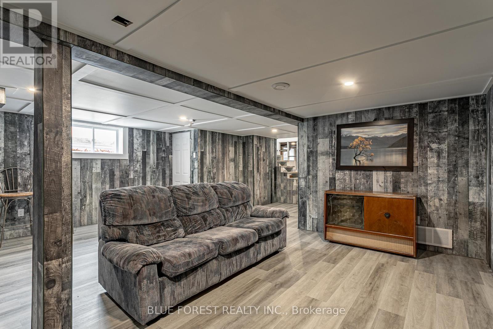 9716 Lakeshore Road, Lambton Shores (Grand Bend), ON - Indoor With Fireplace