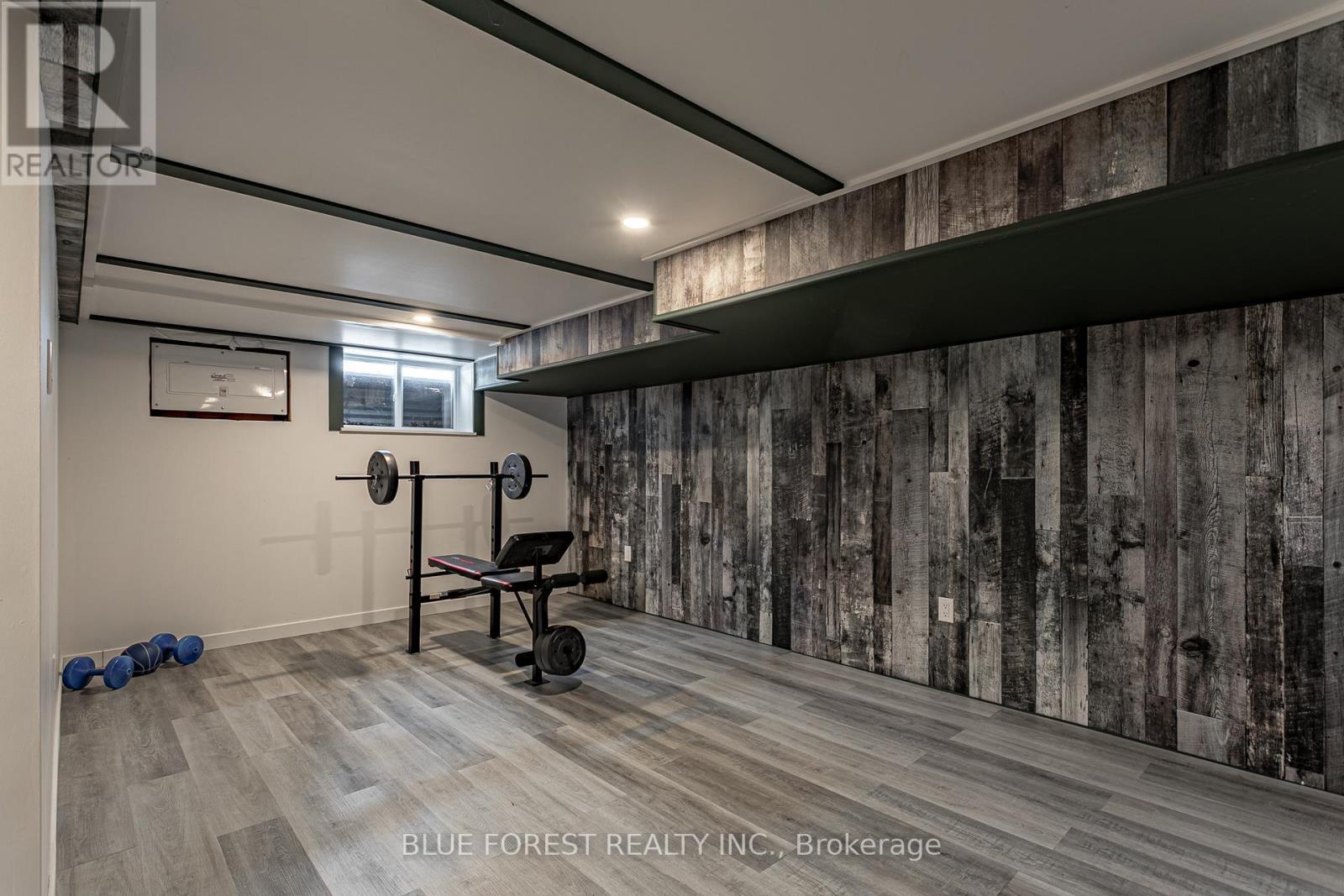 9716 Lakeshore Road, Lambton Shores (Grand Bend), ON - Indoor