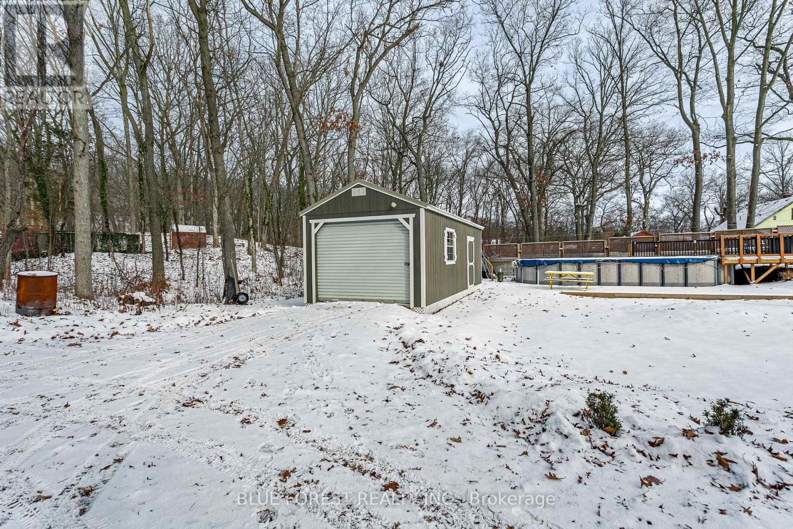 9716 Lakeshore Road, Lambton Shores (Grand Bend), ON - Outdoor