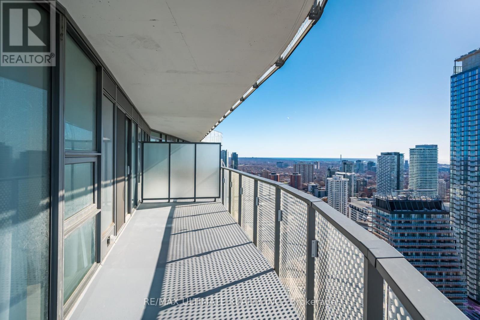 3405 - 11 Wellesley Street W, Toronto, ON - Outdoor With Balcony With View With Exterior
