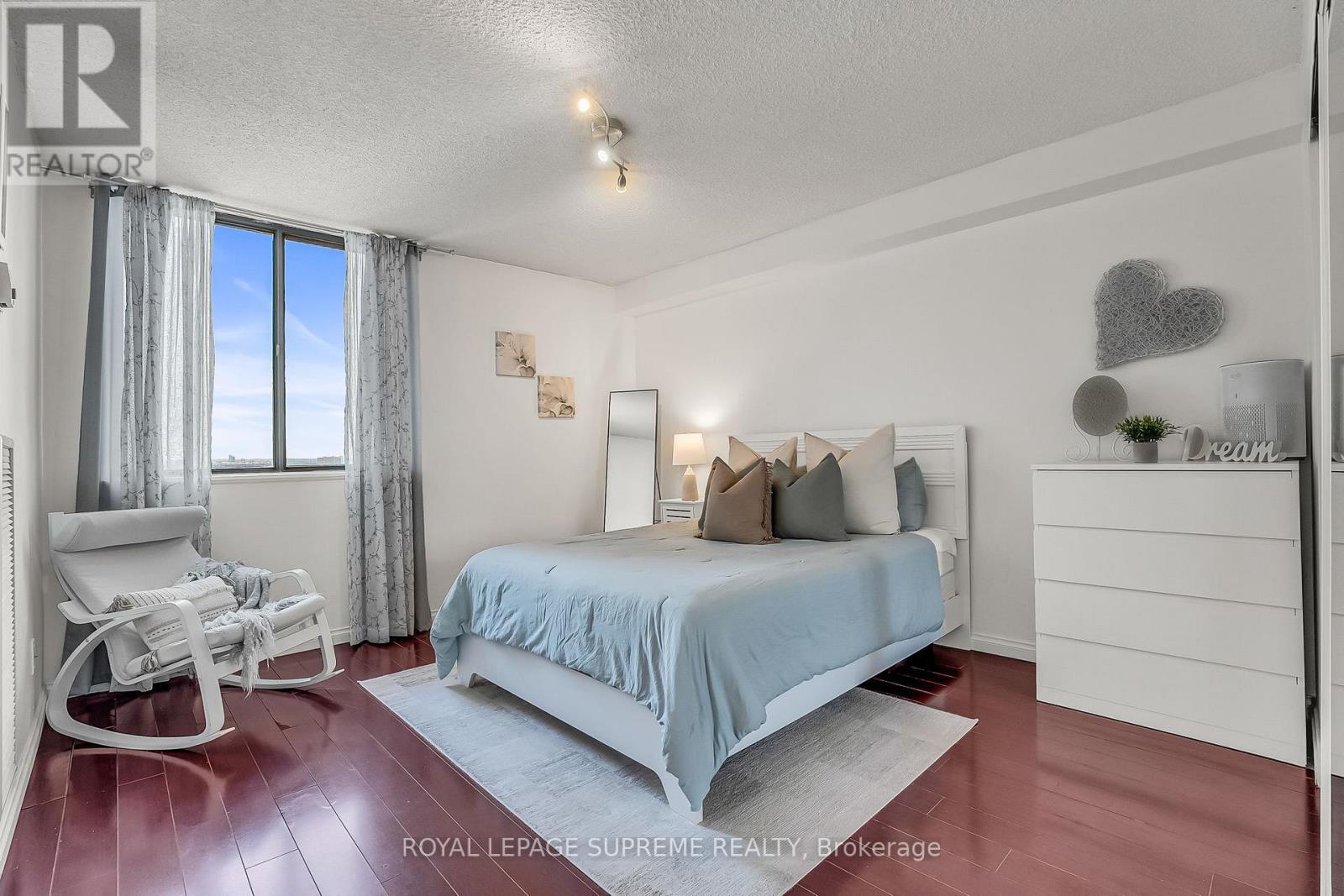 1909 - 1900 Sheppard Avenue E, Toronto, ON - Indoor Photo Showing Bedroom