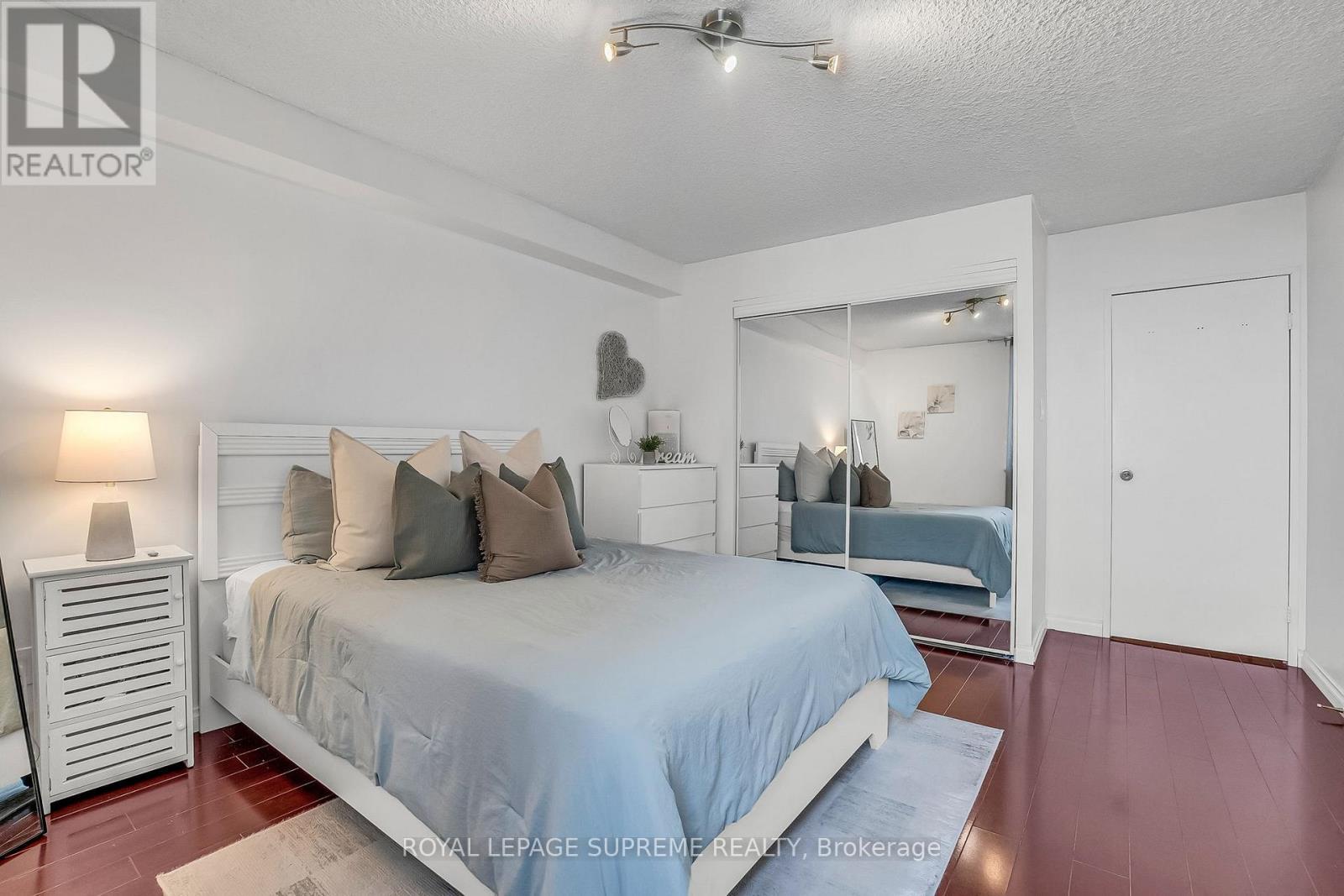 1909 - 1900 Sheppard Avenue E, Toronto, ON - Indoor Photo Showing Bedroom