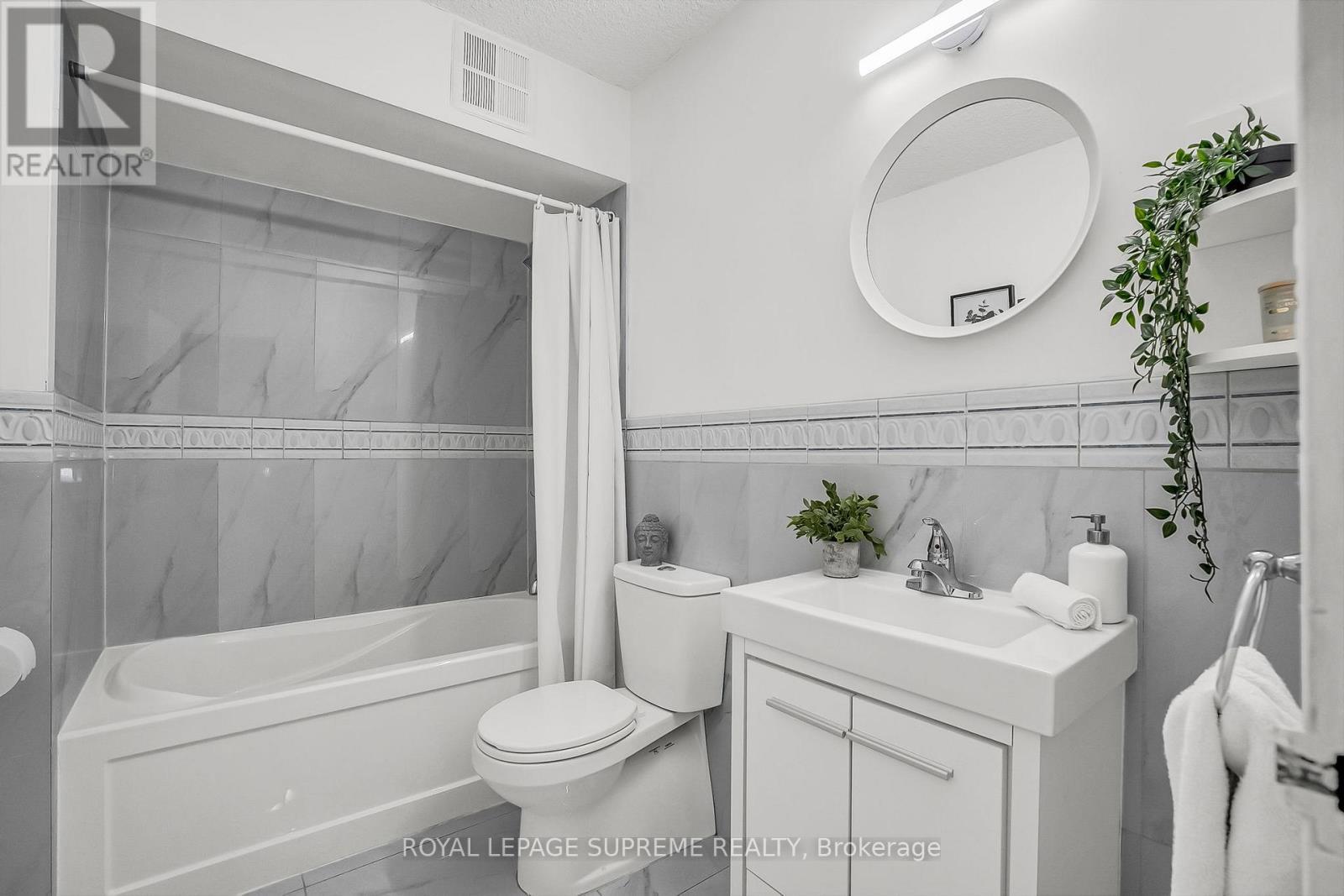 1909 - 1900 Sheppard Avenue E, Toronto, ON - Indoor Photo Showing Bathroom