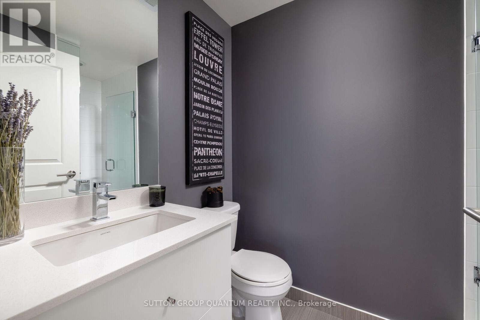 Lph 03 - 400 Adelaide Street E, Toronto, ON - Indoor Photo Showing Bathroom