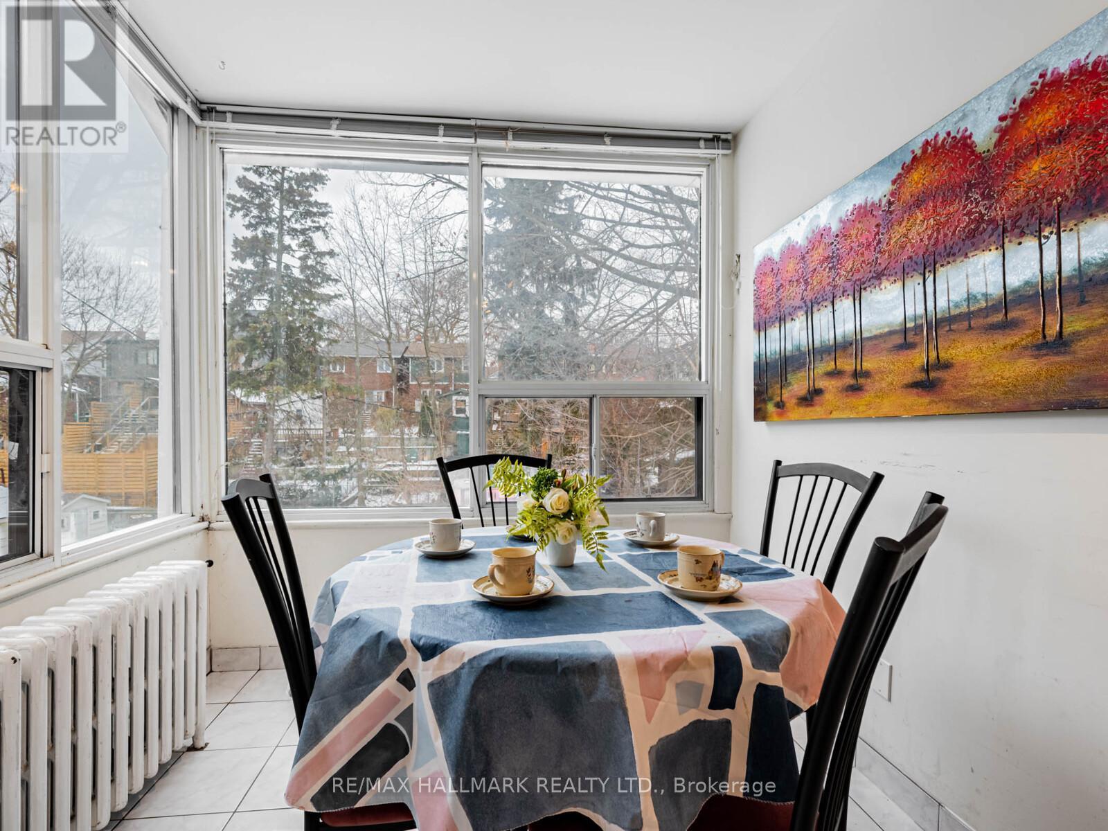 538 Strathmore Boulevard, Toronto, ON - Indoor Photo Showing Dining Room