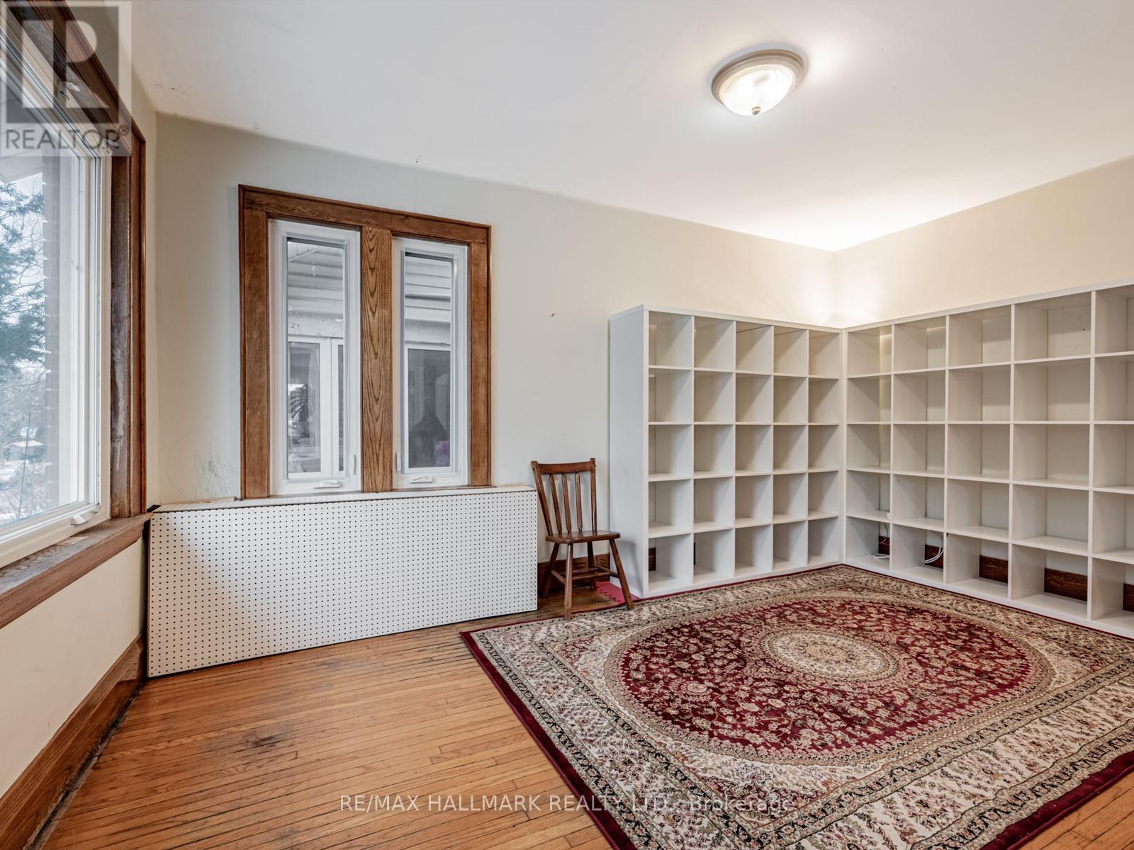 538 Strathmore Boulevard, Toronto, ON - Indoor Photo Showing Other Room