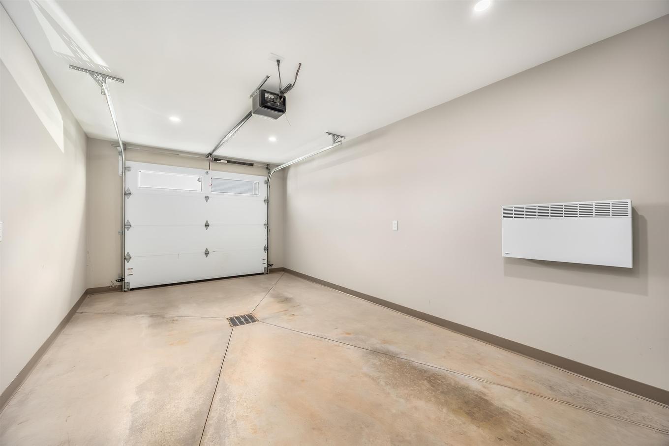 89 Harold Court, Cornwall, PE