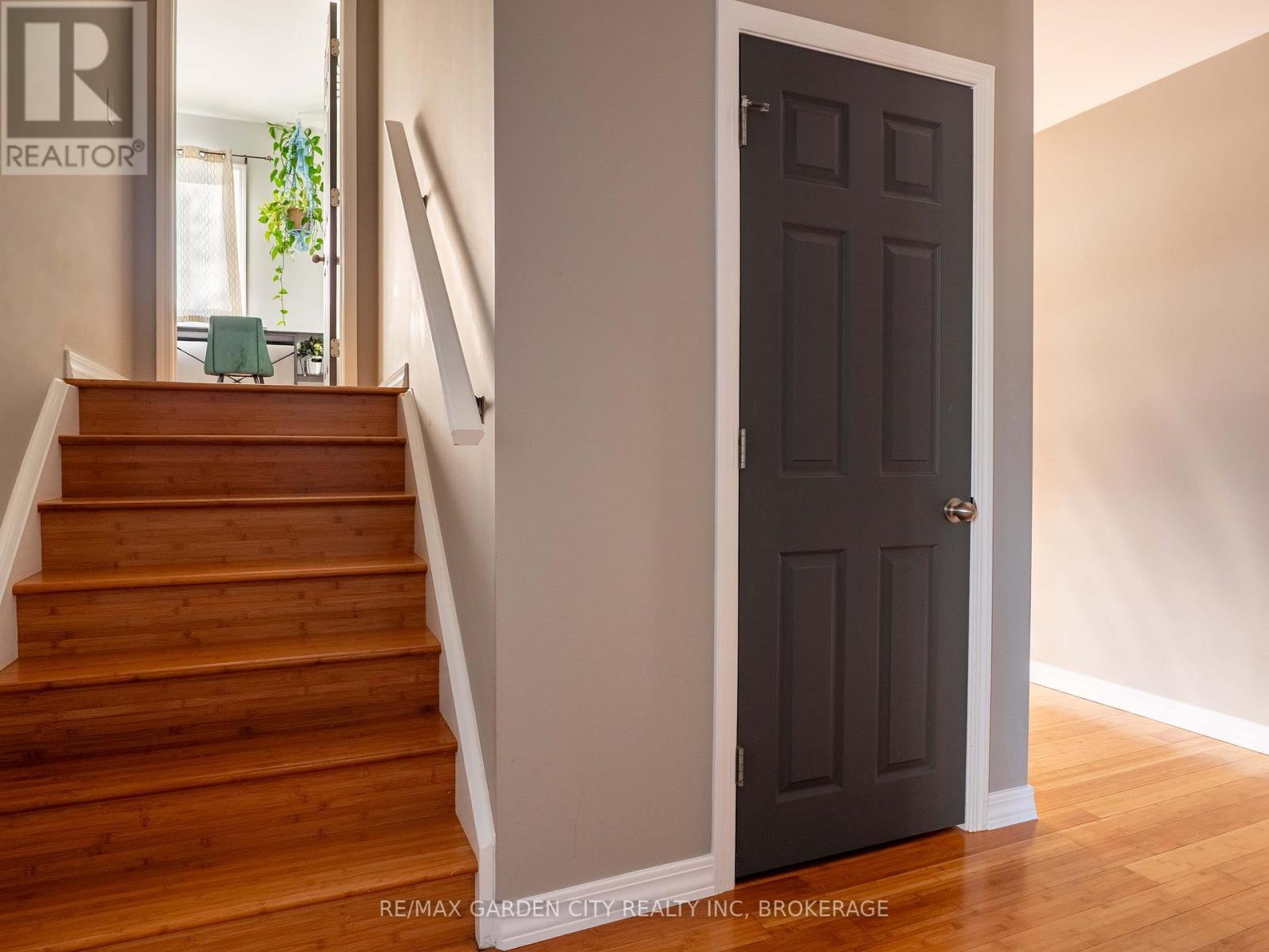 629 Broadway Avenue, Welland (Broadway), ON - Indoor Photo Showing Other Room