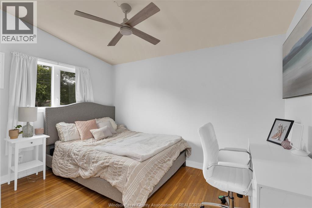 1150 Cabana Road West, Windsor, ON - Indoor Photo Showing Bedroom