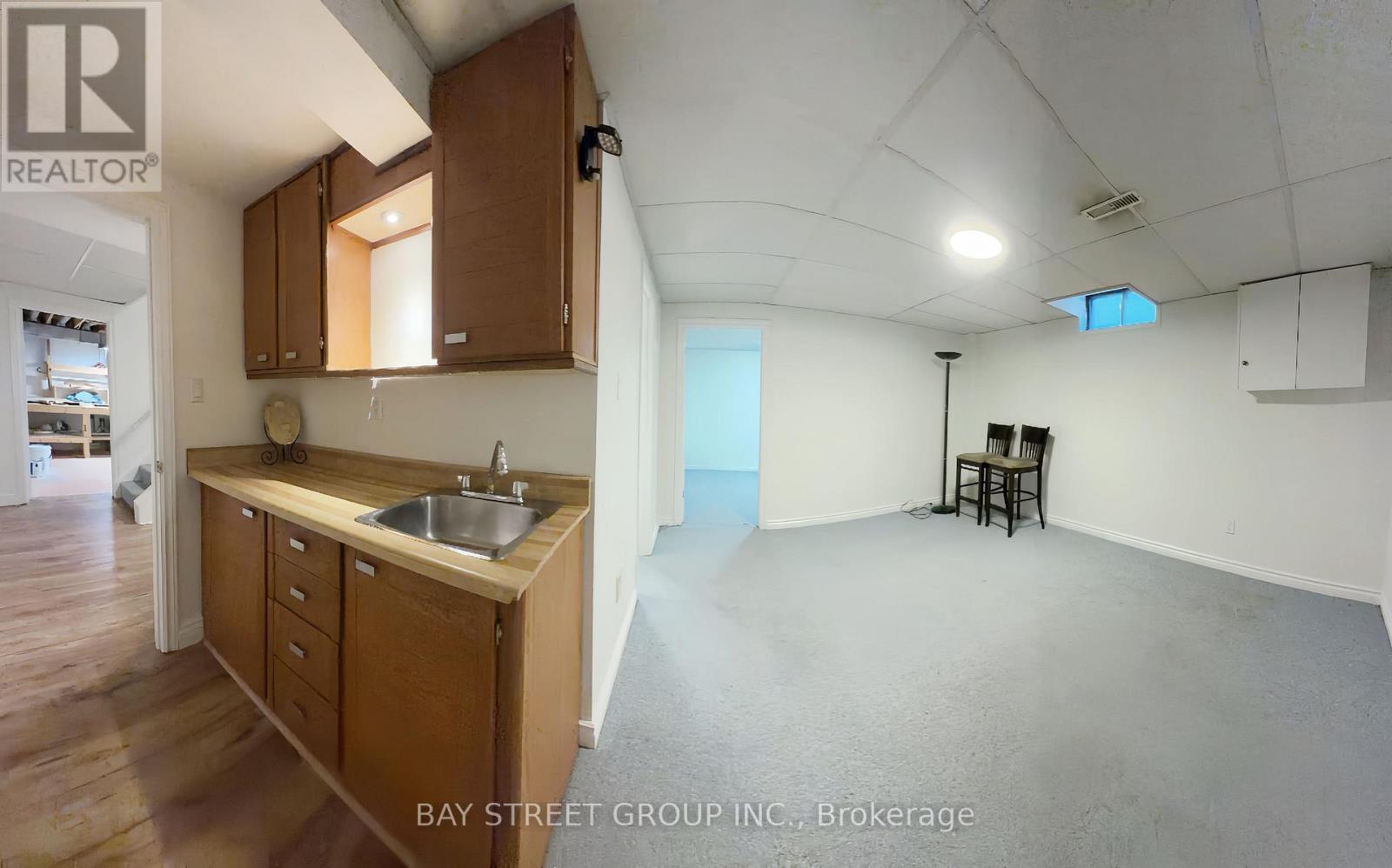 1412 Peerless Court, Oakville, ON - Indoor