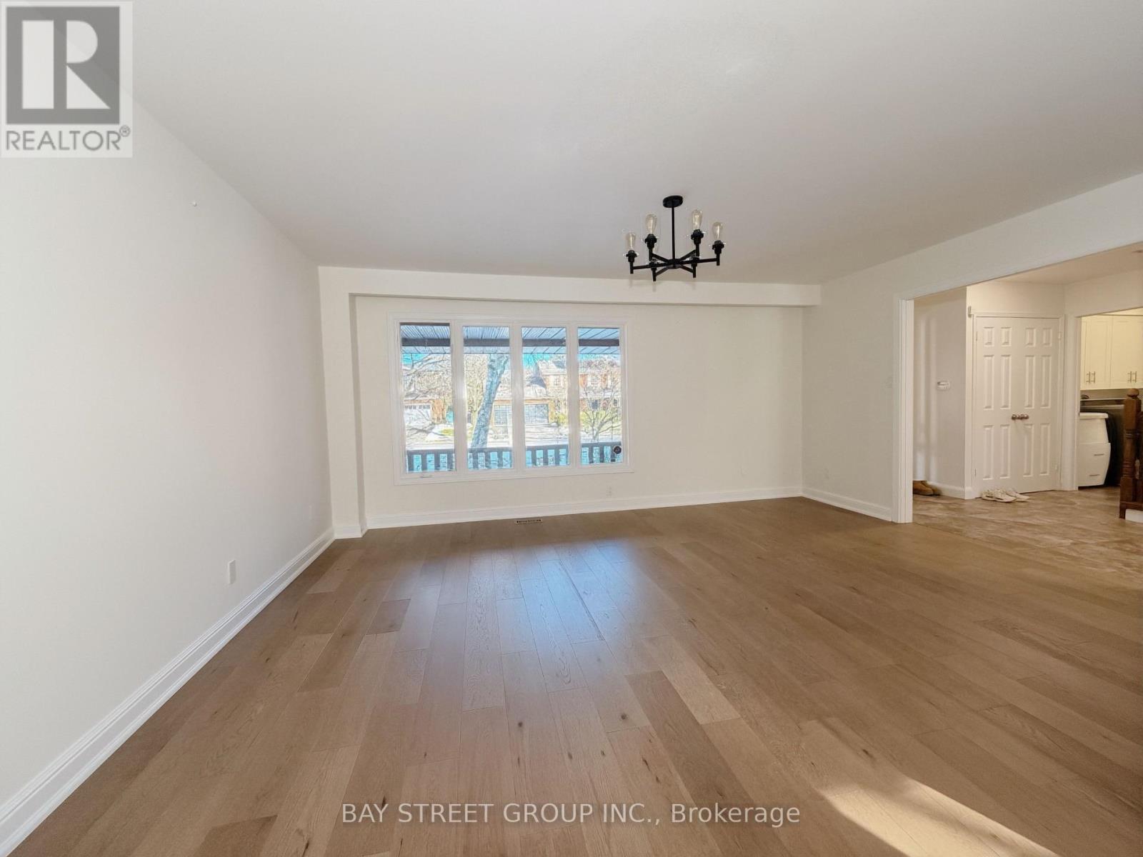 1412 Peerless Court, Oakville, ON - Indoor Photo Showing Other Room