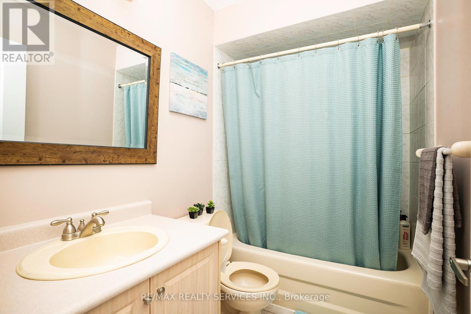 Primary Ensuite 4pcs Washroom - 44 Edgar Road, Caledon, ON - Indoor Photo Showing Bathroom