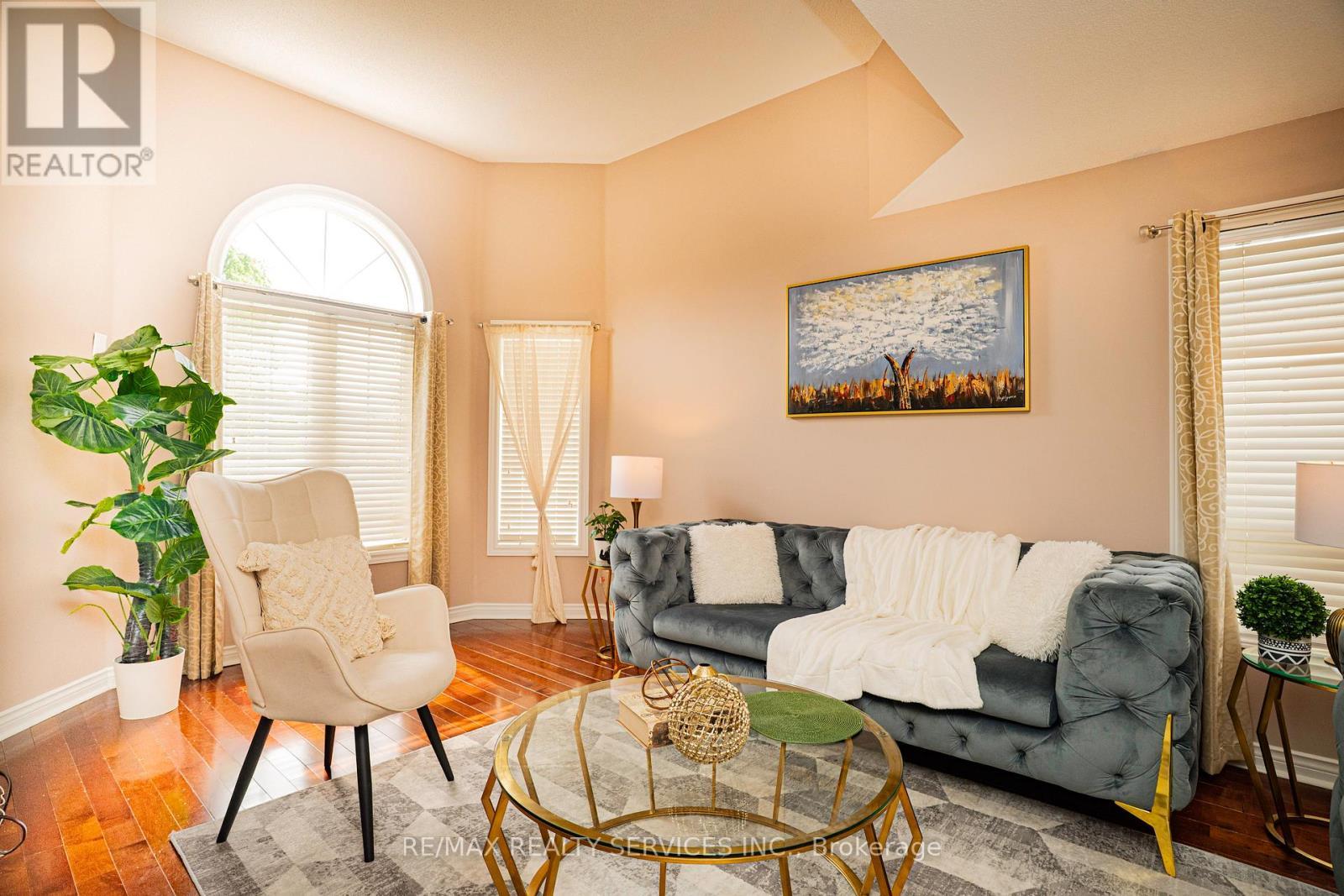 Formal Living - 44 Edgar Road, Caledon, ON - Indoor Photo Showing Living Room
