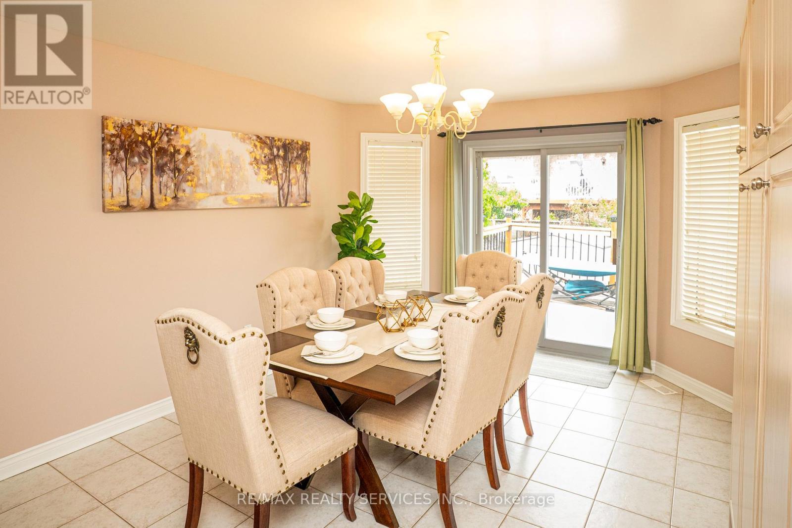 Formal Dining Area - 44 Edgar Road, Caledon, ON - Indoor Photo Showing Dining Room