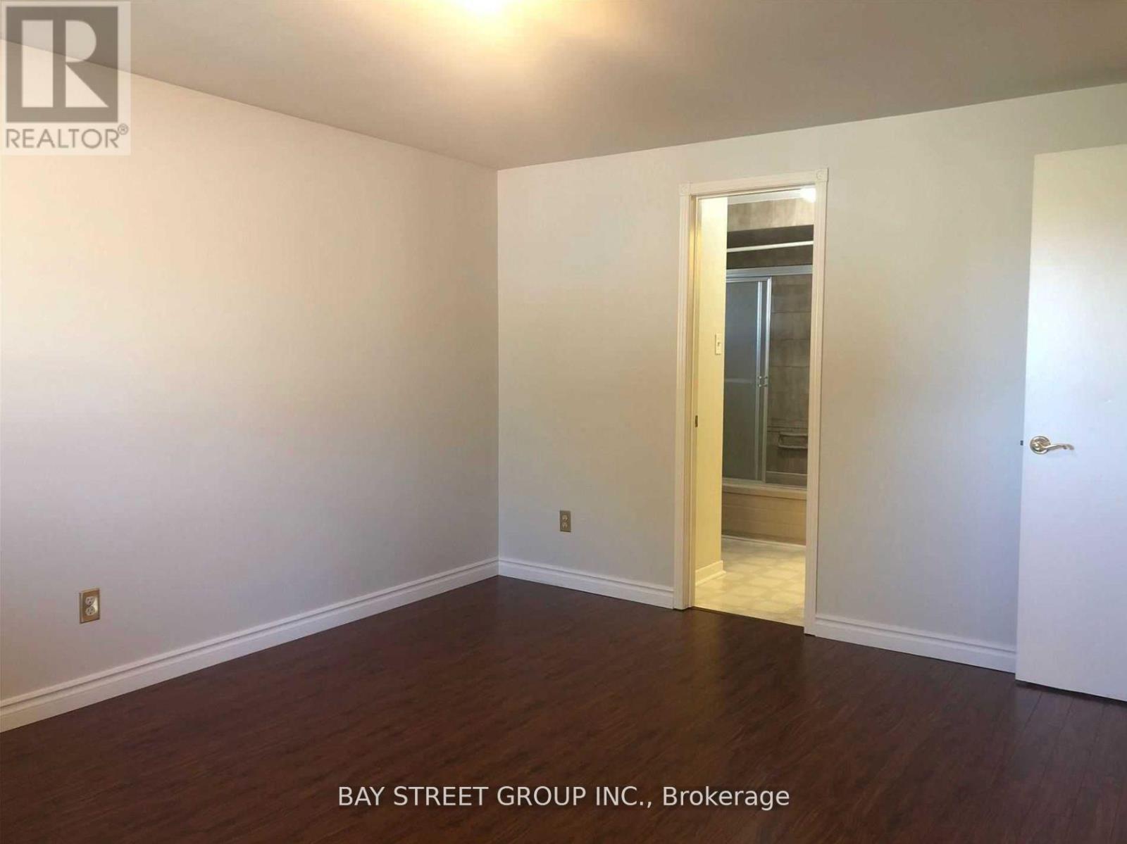 Upper - 641 Eaglemount Crescent, Mississauga, ON - Indoor Photo Showing Other Room