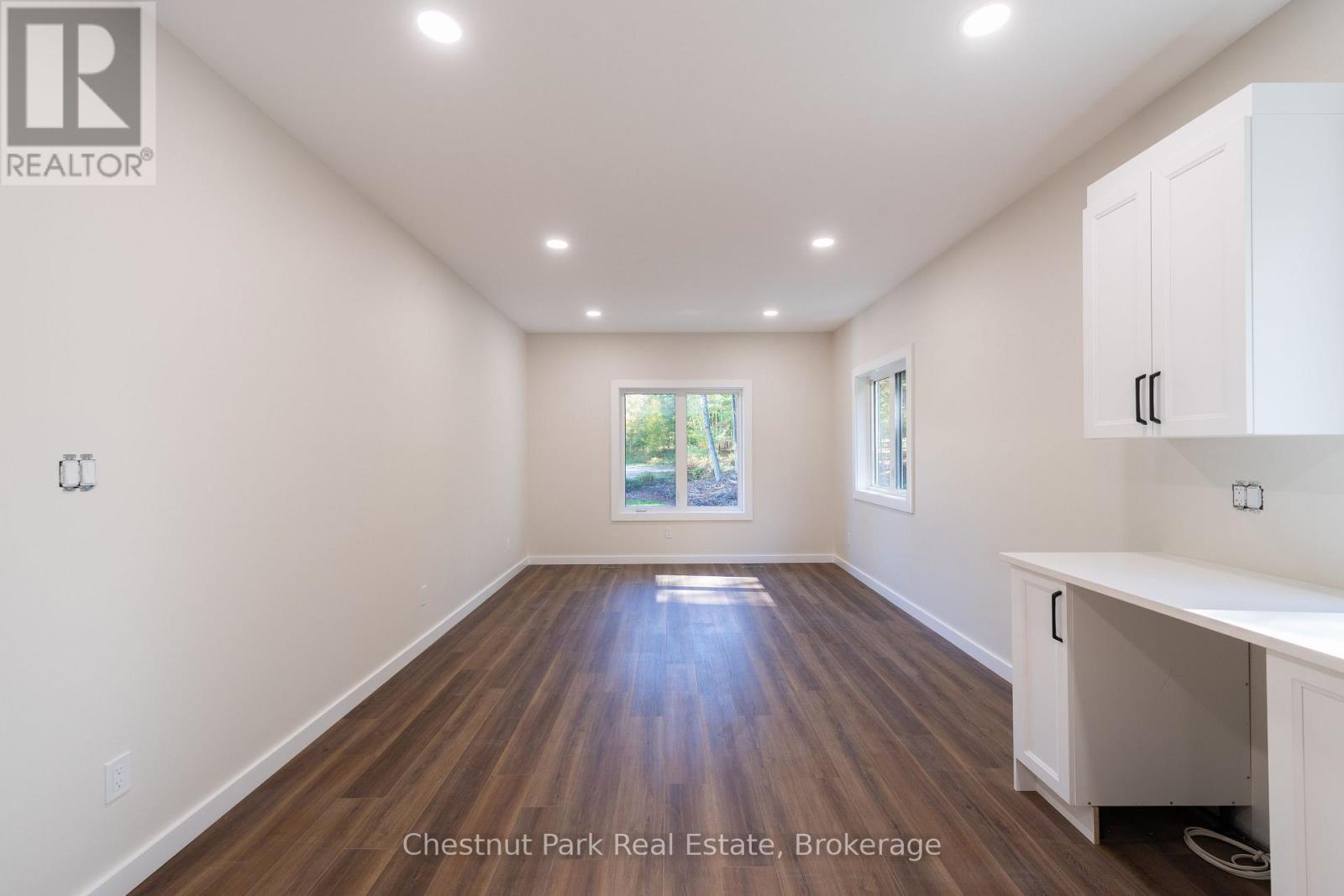 26 Aspen Lane, Nipissing, ON - Indoor Photo Showing Other Room