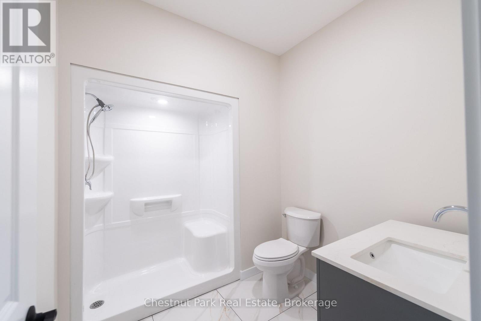 26 Aspen Lane, Nipissing, ON - Indoor Photo Showing Bathroom