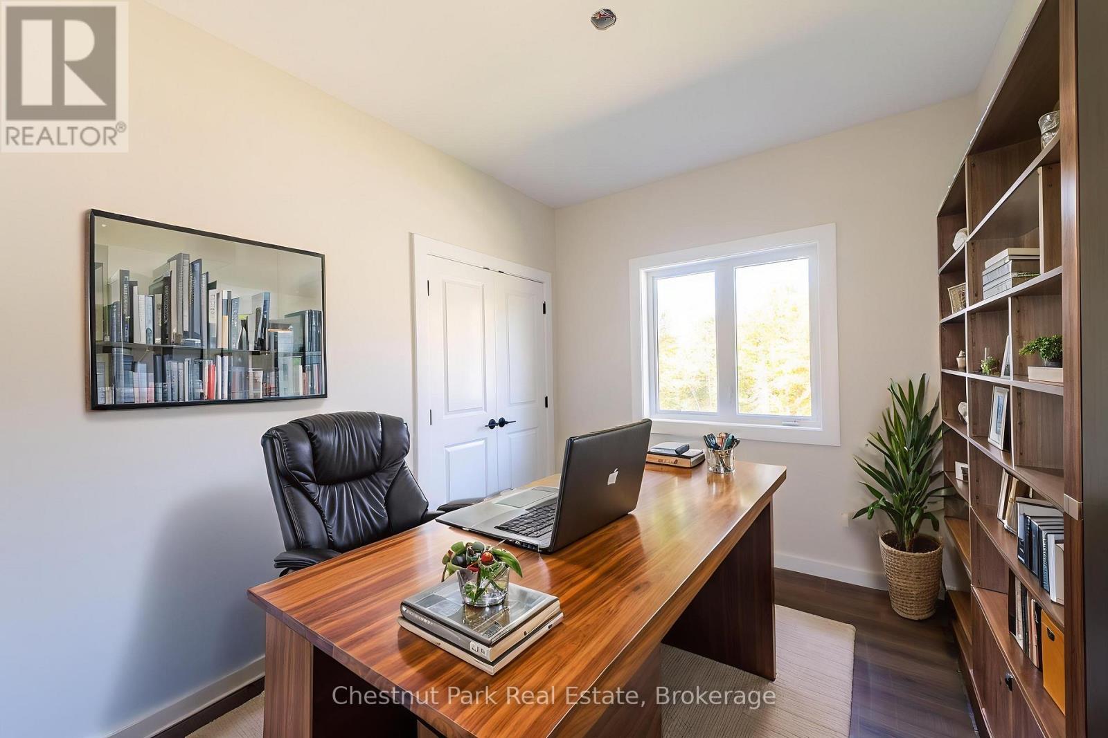 26 Aspen Lane, Nipissing, ON - Indoor Photo Showing Office