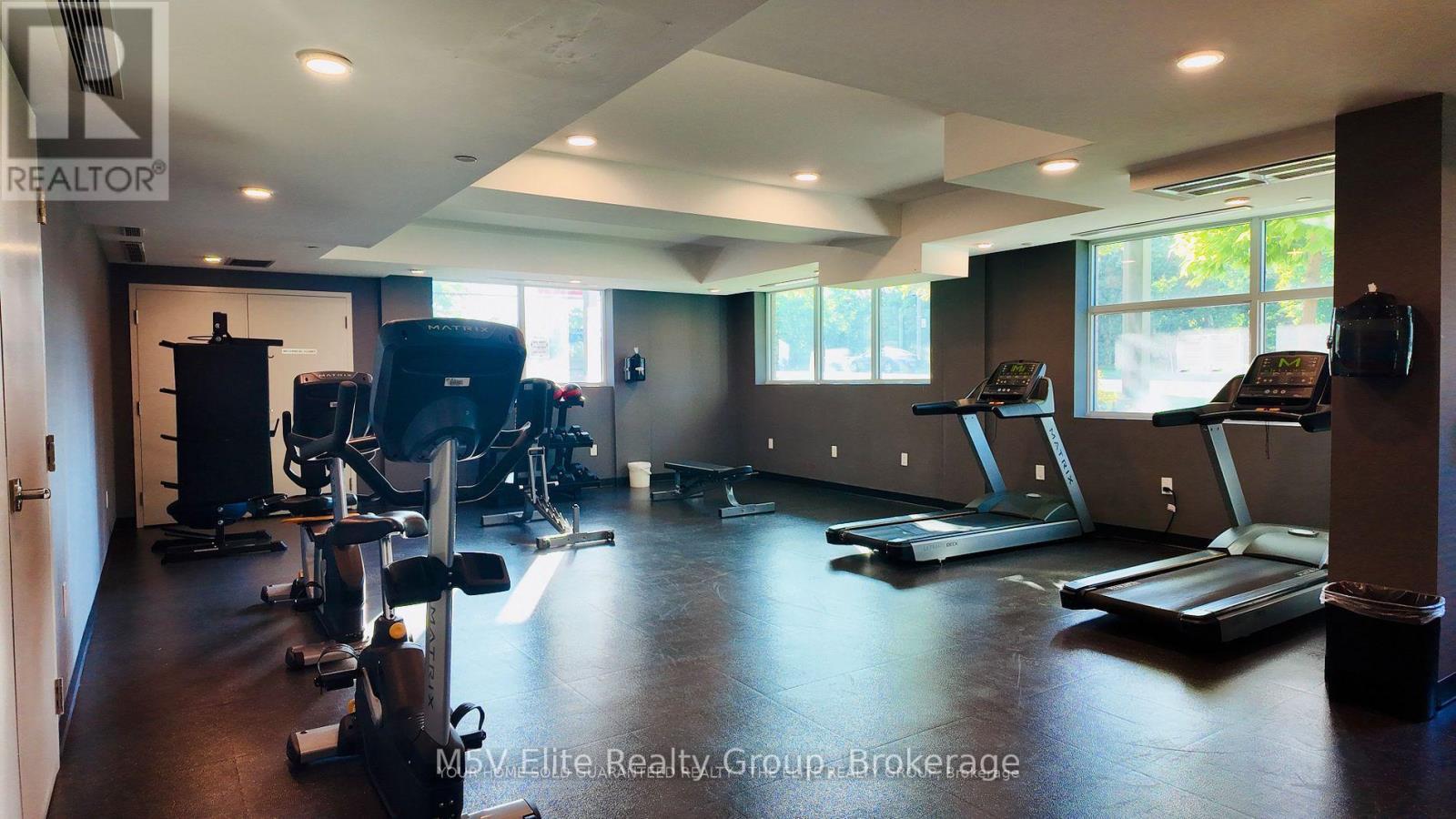 103 - 5155 Sheppard Avenue E, Toronto, ON - Indoor Photo Showing Gym Room