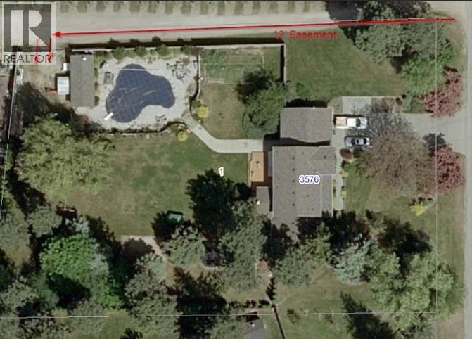 3576 Rose Road, Kelowna, BC - With View