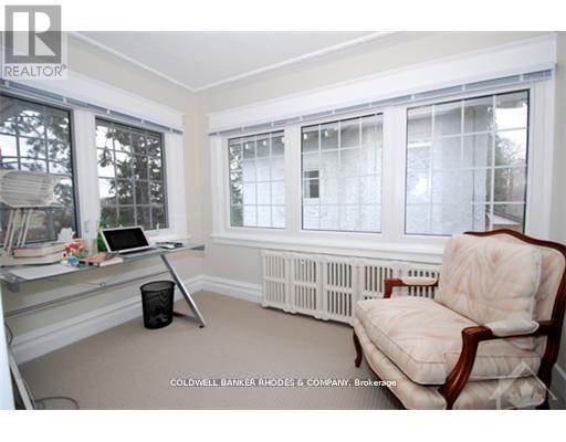 596 Queen Elizabeth Drive, Ottawa, ON - Indoor