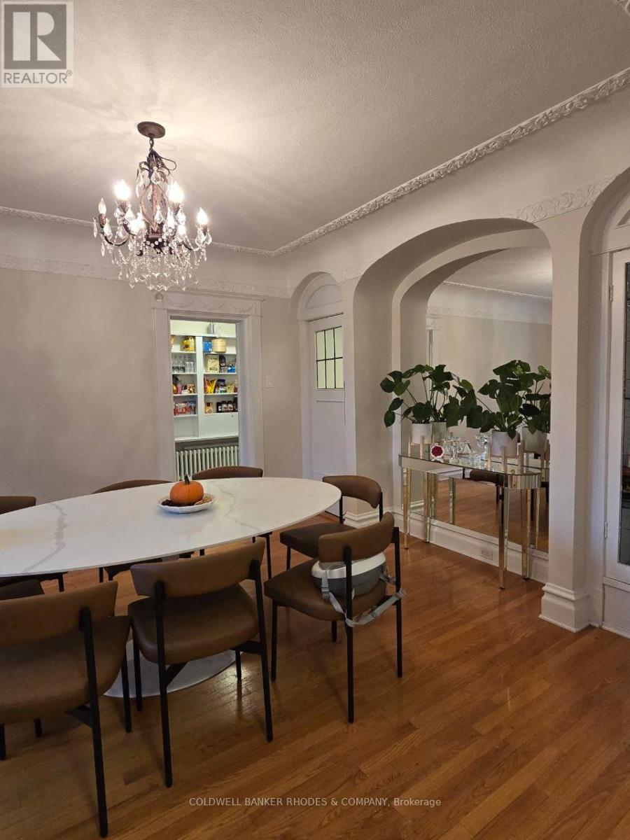 596 Queen Elizabeth Drive, Ottawa, ON - Indoor Photo Showing Dining Room