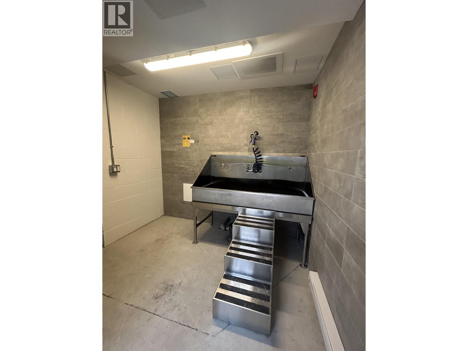 501 1504 Scott Crescent, Squamish, BC - Indoor Photo Showing Other Room