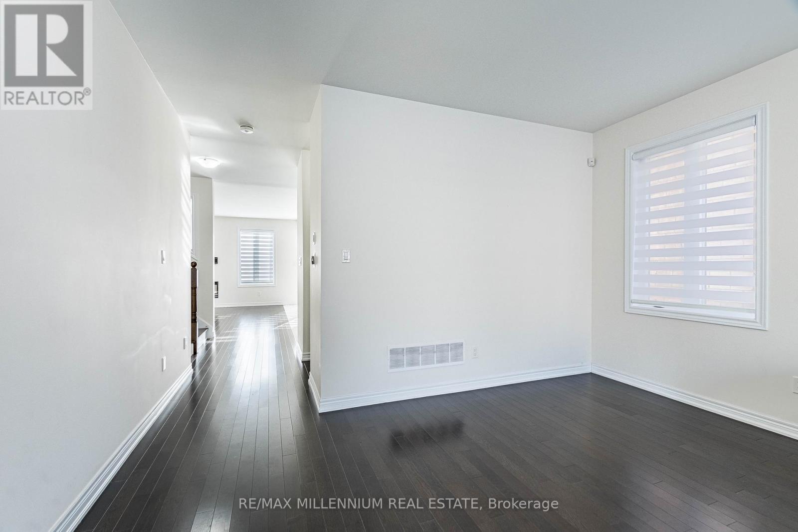 11 Spokanne Street, Brampton, ON - Indoor Photo Showing Other Room