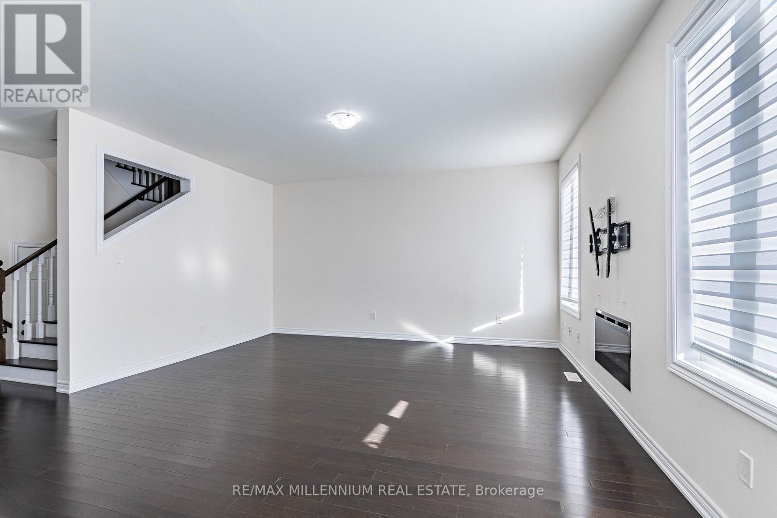 11 Spokanne Street, Brampton, ON - Indoor Photo Showing Other Room