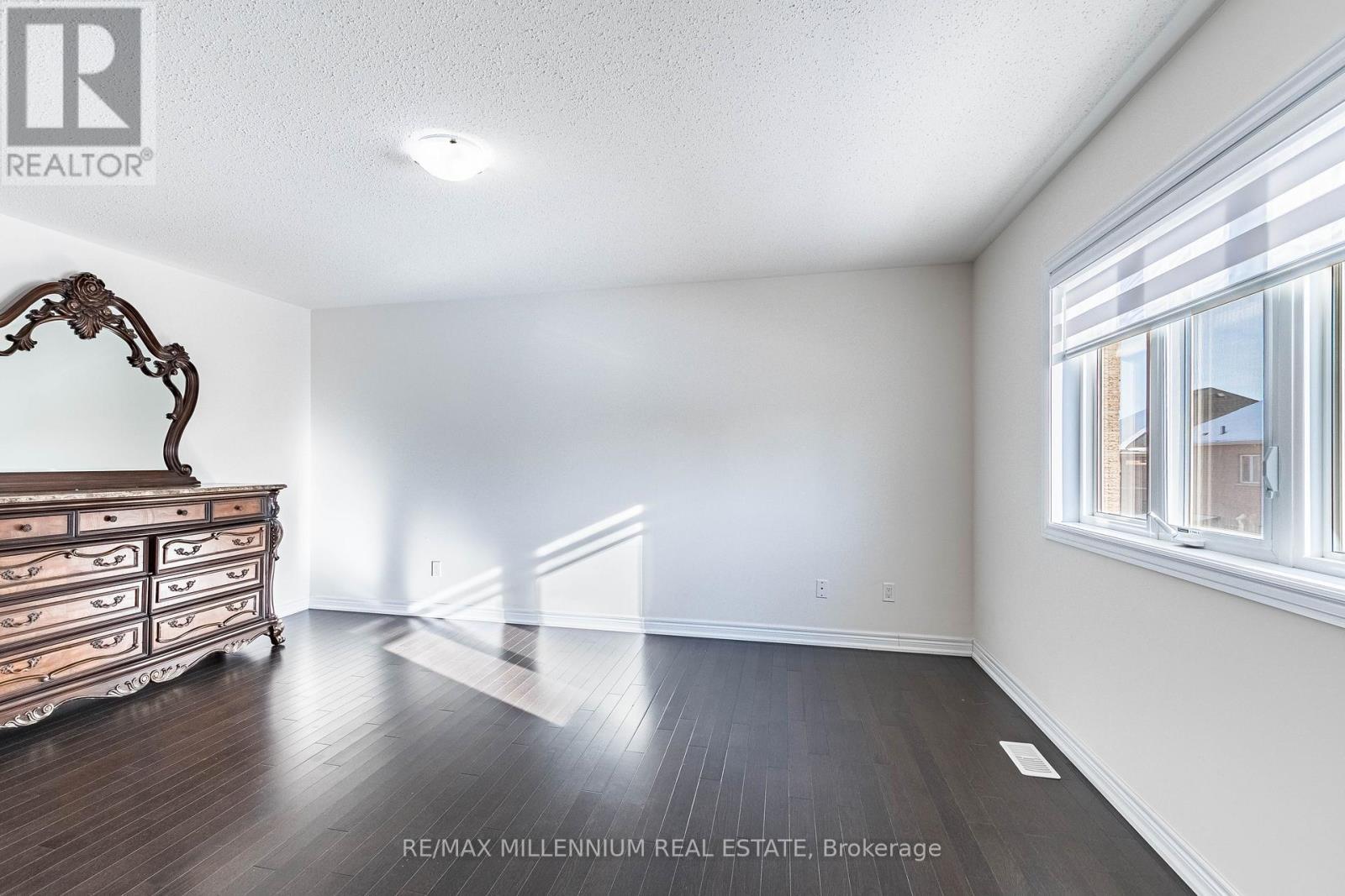 11 Spokanne Street, Brampton, ON - Indoor Photo Showing Other Room