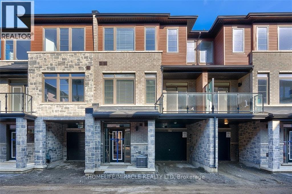 130 - 30 Times Square Boulevard, Hamilton, ON - Outdoor With Balcony With Facade
